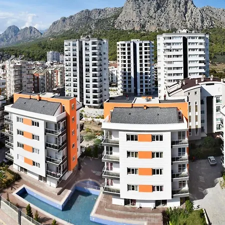 Cozy 2 Bedrooms With Mountain View Free Wifi Daire *